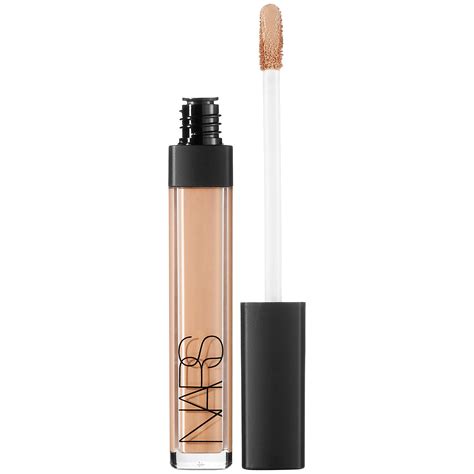 best concealer for beauty bags.